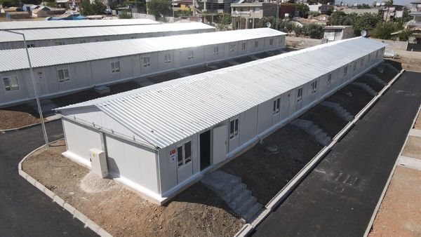 Konut girişleri ve yollar