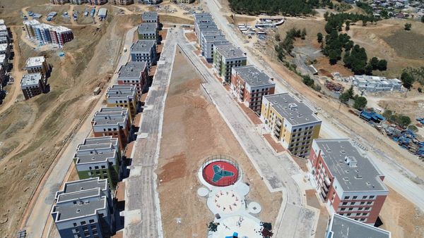 Çocuk oyun alanı ve sosyal donatı