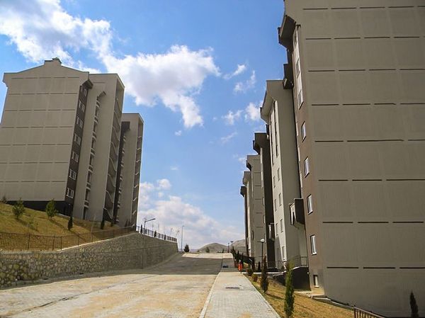 Bloklar arası düzenleme ve yaya aksı