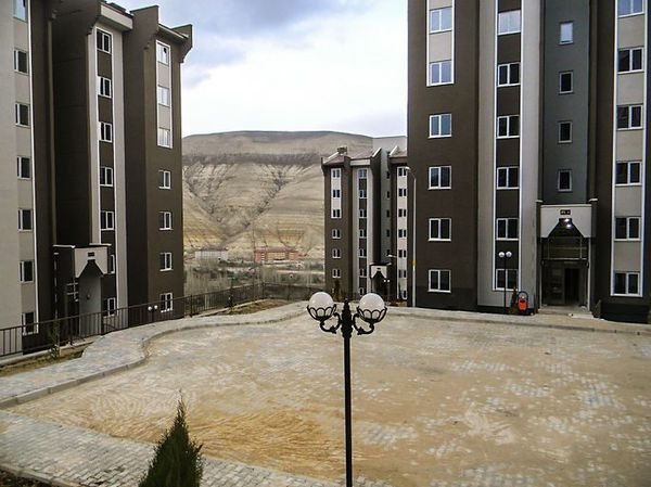 İç avlu ve çevre düzenlemesi