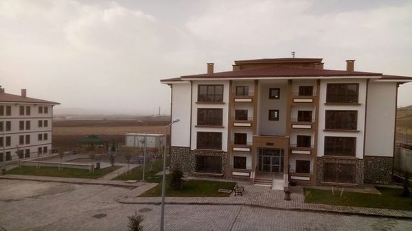 Konut bloğu cephe görünümü